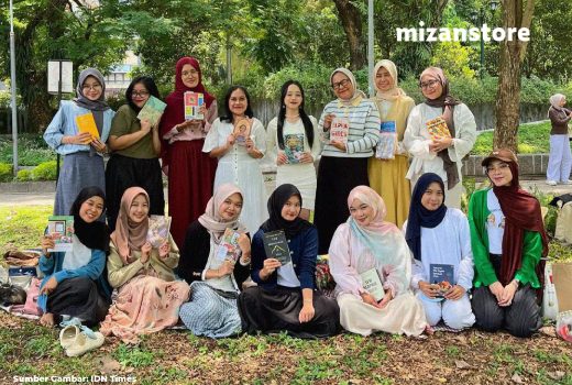 Empowering Women Through Pages: Komunitas Klub Baca Khusus Wanita