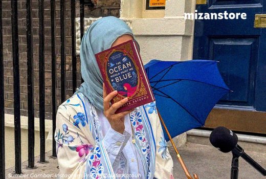 Zoulfa Katouh Kembali Menyapa Pembaca: Mengintip Inspirasi di Balik The Ocean Would Paint Me Blue