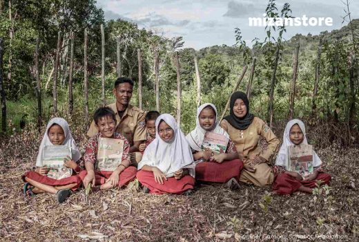 Hari Guru Sedunia: Sejarah, Aksi Nyata, dan Bacaan Pilihan
